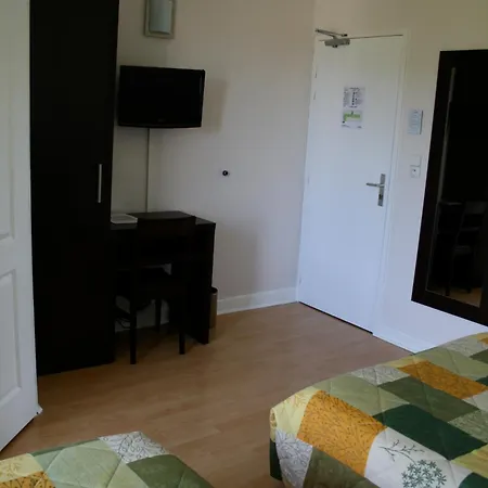 Hotel Logis Le Jabron 2*