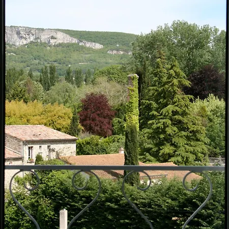 Отель Logis Le Jabron